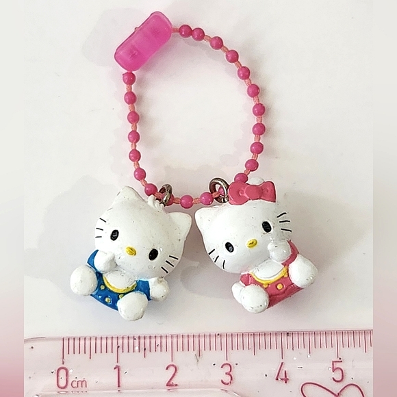 Baby Hello Kitty & Dear Daniel Keychain - Picture 2 of 2